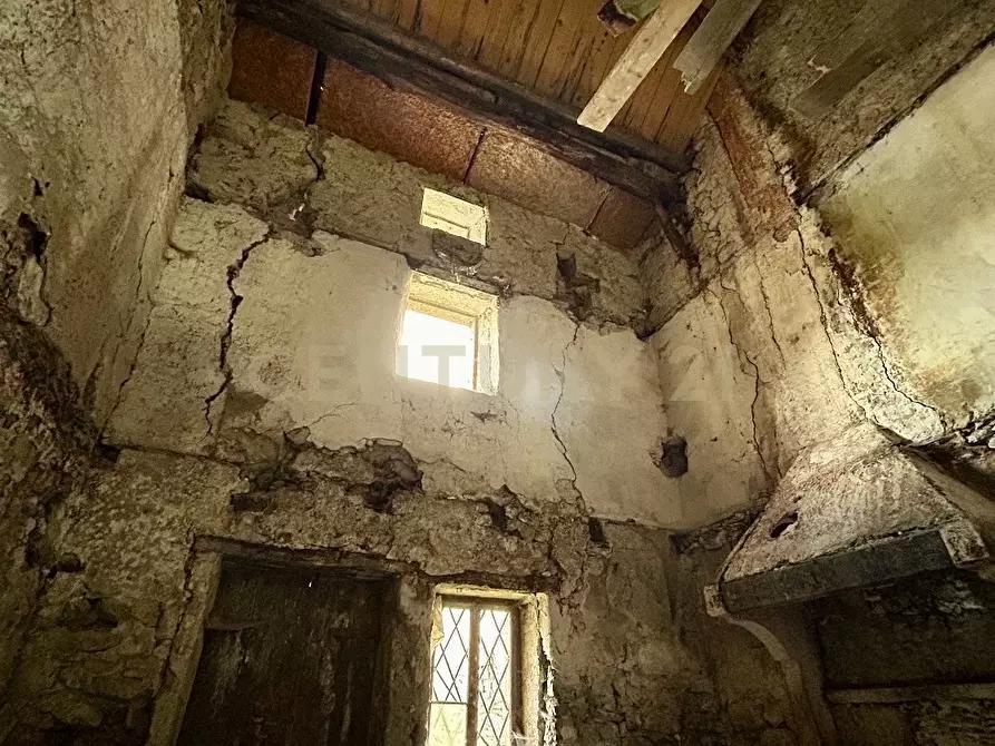 Immagine 16 di Rustico / casale in vendita  in Contrada Tezze snc a Velo Veronese