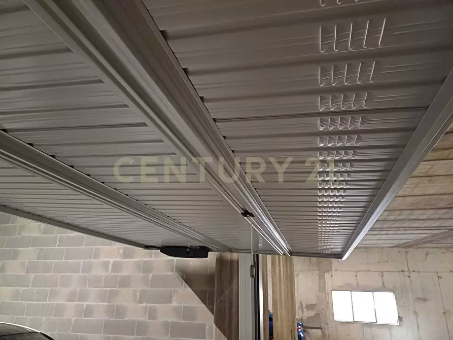 Immagine 5 di Garage in vendita  in Via Pietro Gobetti 9 a Verona