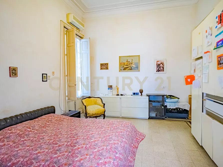 Immagine 30 di Pentalocale in vendita  in Via Francesco Riso 34 a Catania