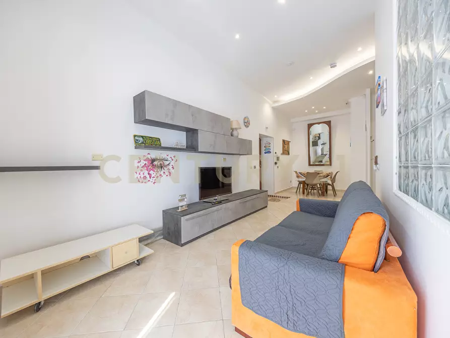 Immagine 5 di Trilocale in vendita  in Piazza Pia 10 a Anzio