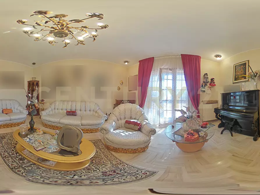 Immagine 155 di Villa in vendita  in Via Ottavia Penna 50 a Caltagirone
