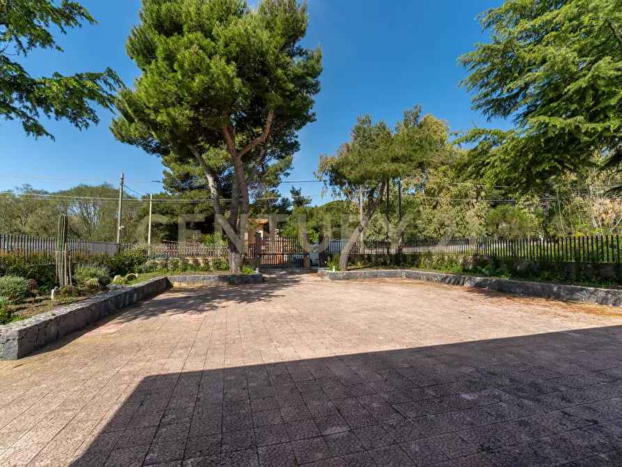Immagine 4 di Villa in vendita  in Via Palermo 82 a Nicolosi