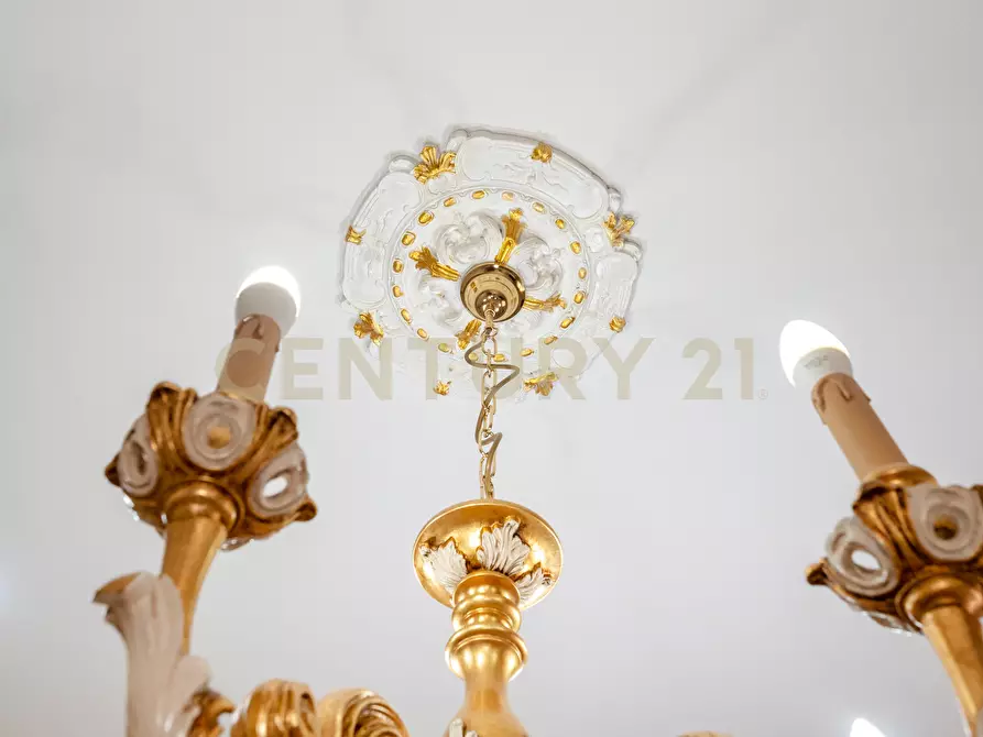 Immagine 27 di Appartamento in vendita  in Via Aurora 5 a Catania