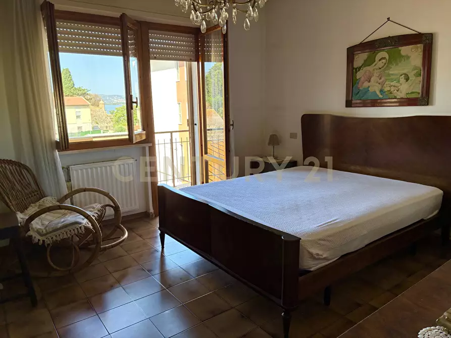 Immagine 9 di Quadrilocale in vendita  in Via Vittorio Alfieri 2 a Orbetello