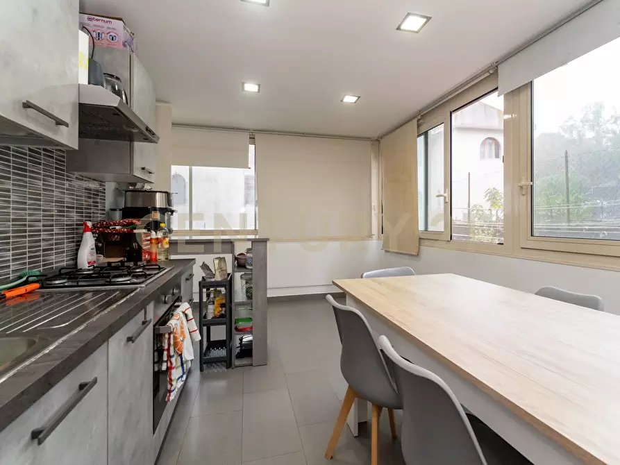 Immagine 22 di Bilocale in vendita  in Via Livorno 101 a Aci Castello