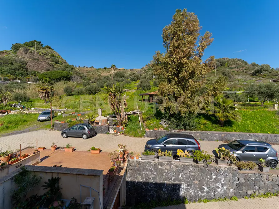 Immagine 39 di Appartamento in vendita  in Via Stazione 12a a Aci Castello