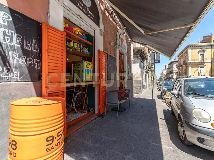 Immagine 26 di Pizzeria / Pub in vendita  in Via Giuseppe Garibaldi 346 a Catania