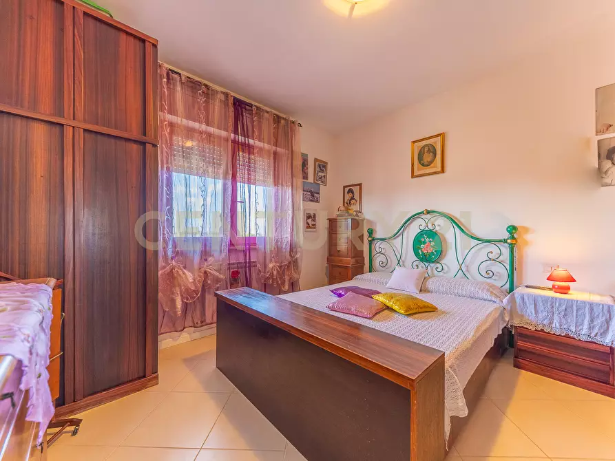 Immagine 12 di Bilocale in vendita  in Via Pollutri 6 a Roma