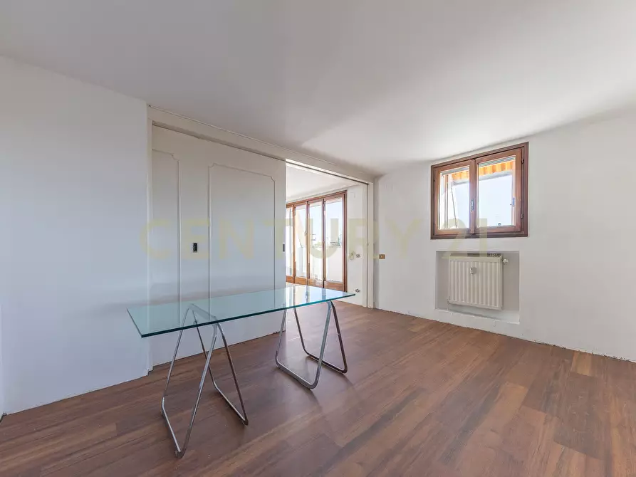 Immagine 34 di Attico in vendita  in Via Francesco Borgatti 18 a Roma