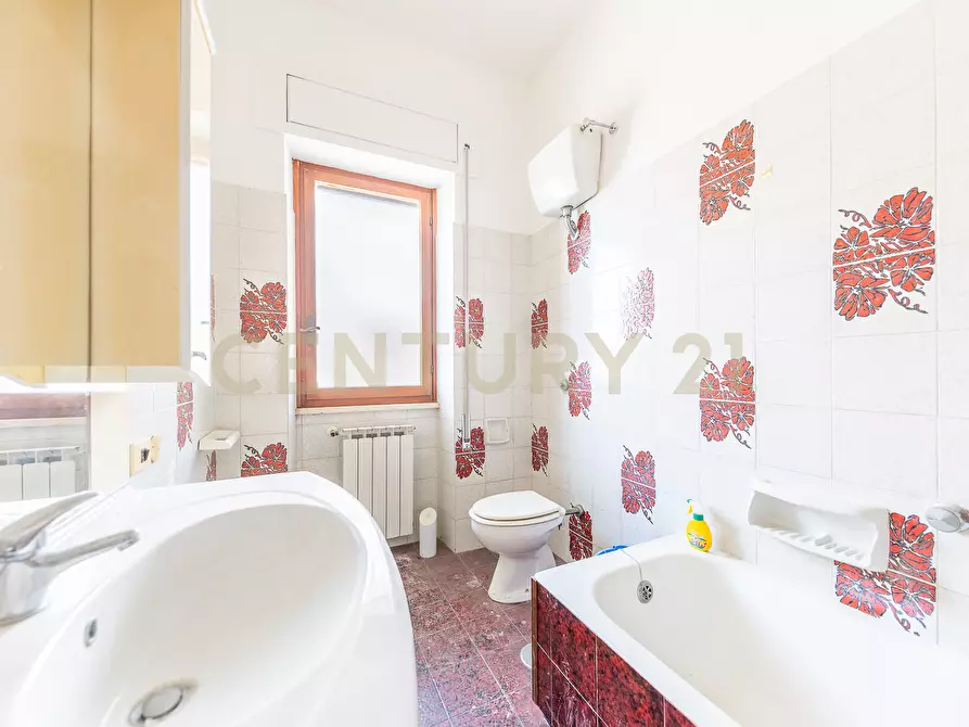 Immagine 8 di Quadrilocale in vendita  in Via Santa Barbara 139 a Nettuno