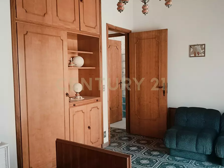 Immagine 2 di Pentalocale in vendita  in Via Monte Cencio 1 a Ragusa