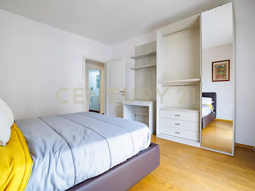 Immagine 19 di Quadrilocale in vendita  in Via di Valle Aurelia 130 a Roma