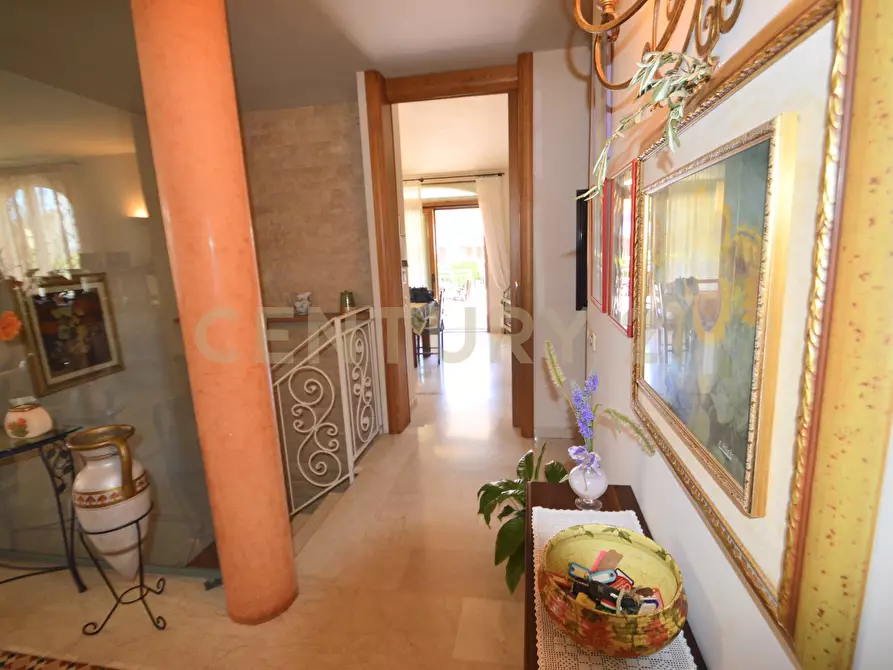 Immagine 7 di Villa in vendita  a Grosseto