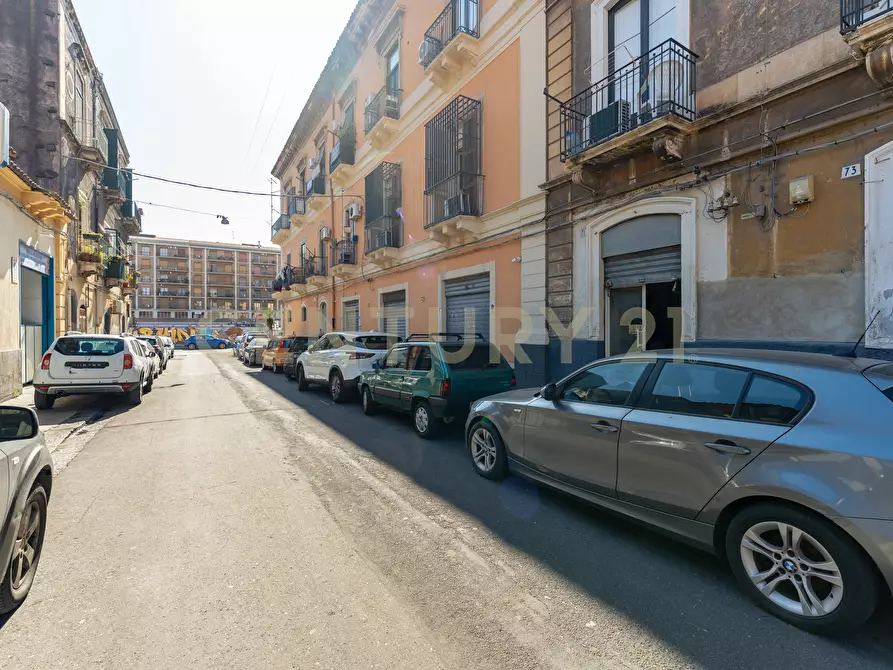 Immagine 5 di Bilocale in vendita  in Via Celeste 71 a Catania