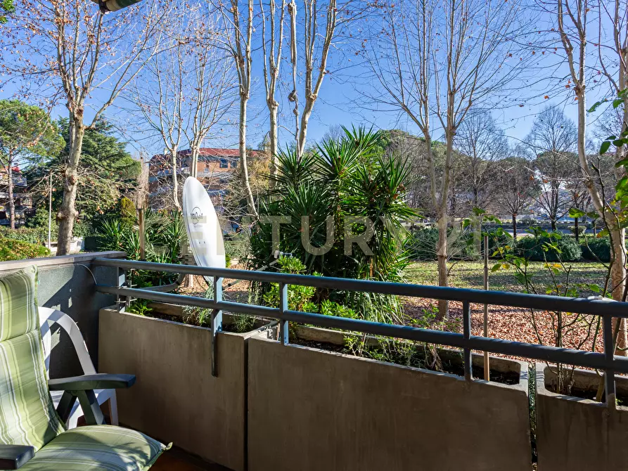 Immagine 16 di Trilocale in vendita  in Via Belforte del Chienti 25 a Roma