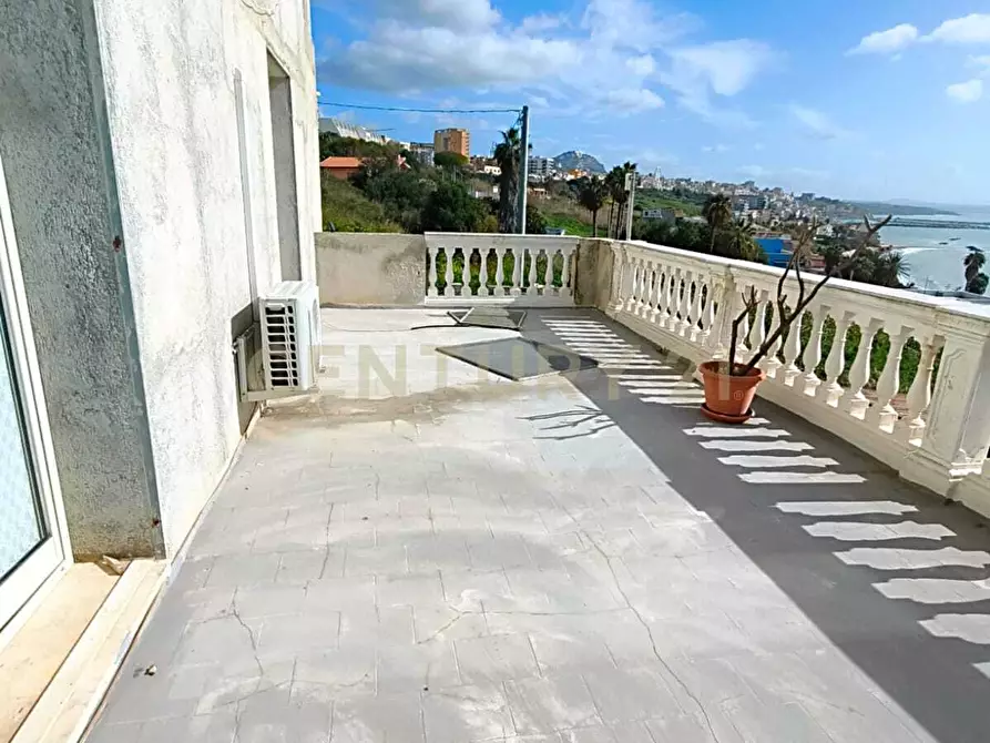 Immagine 35 di Villa in vendita  in Via Lido 154 a Sciacca