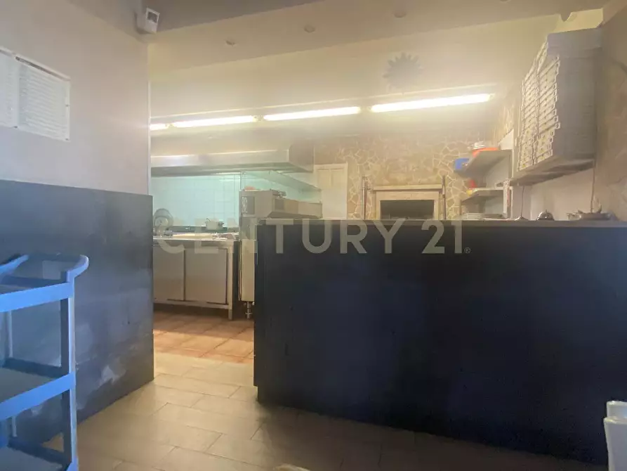 Immagine 23 di Pizzeria / Pub in vendita  in Via Alcide de Gasperi 110 a Mascalucia