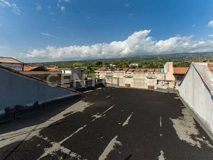 Immagine 35 di Trilocale in vendita  in Via Siculo Orientale 346 a Catania