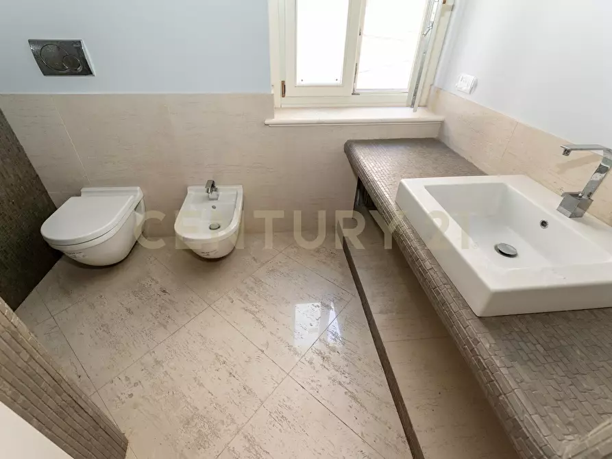 Immagine 53 di Villa in vendita  in Via Salvatore Paola 177 a Catania