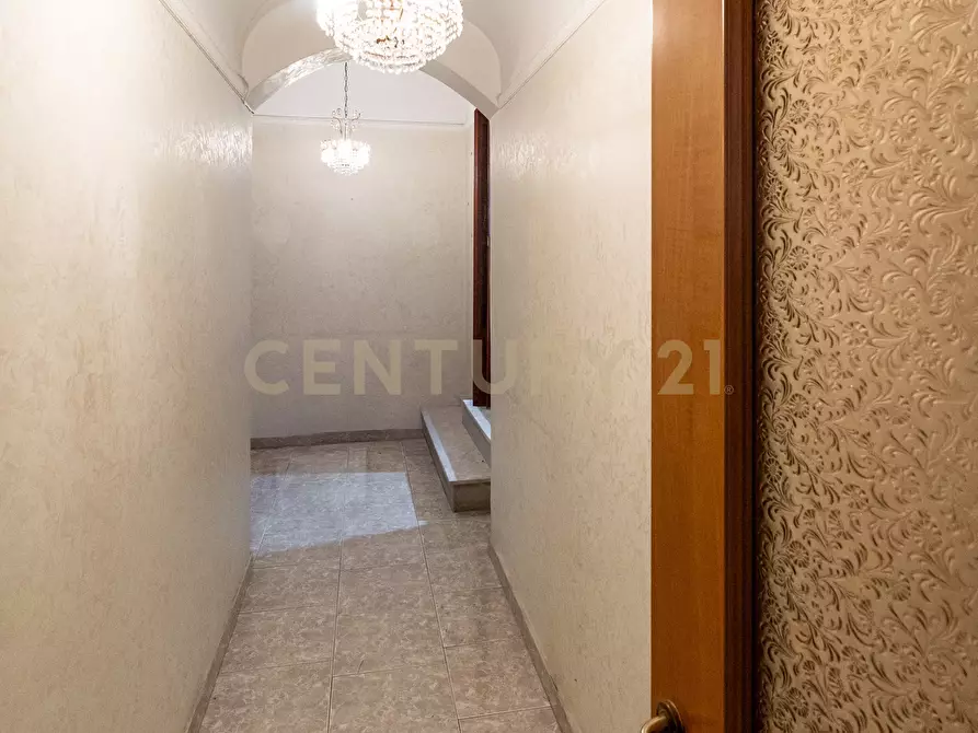 Immagine 10 di Pentalocale in vendita  in Via Giuseppe Garibaldi 179 a Catania