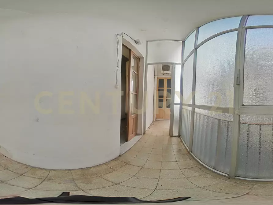 Immagine 53 di Pentalocale in vendita  in Via Milano 60 a Catania