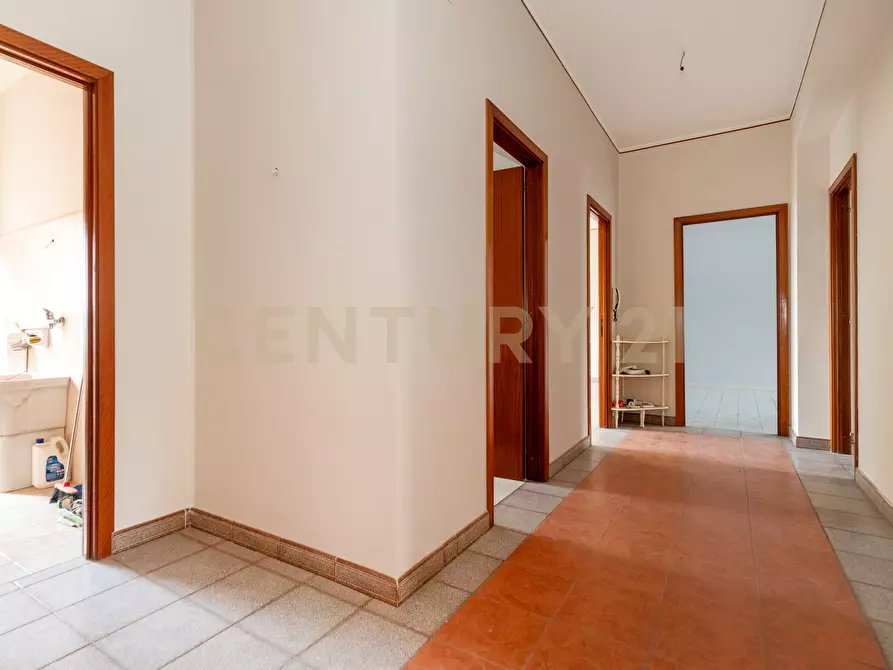 Immagine 7 di Pentalocale in vendita  in Via Casale dei Greci 34 a Adrano