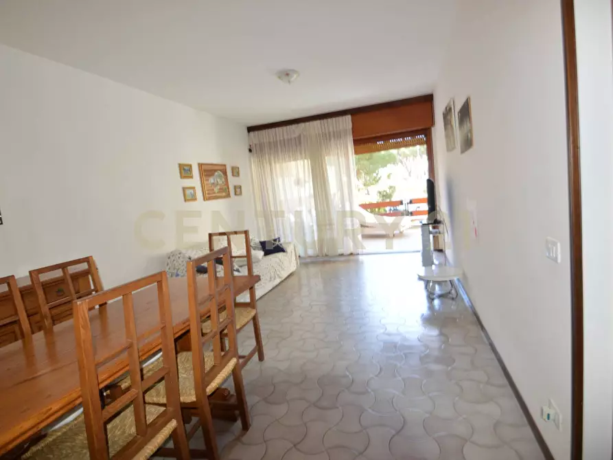 Immagine 14 di Quadrilocale in vendita  a Castiglione Della Pescaia