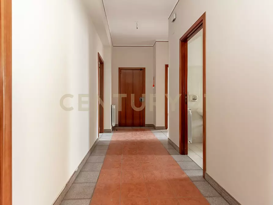 Immagine 27 di Pentalocale in vendita  in Via Casale dei Greci 34 a Adrano