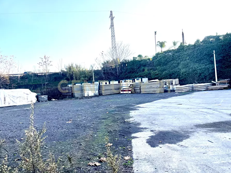 Immagine 15 di Capannone industriale in vendita  in Via Salvo D'Acquisto a San Giovanni La Punta
