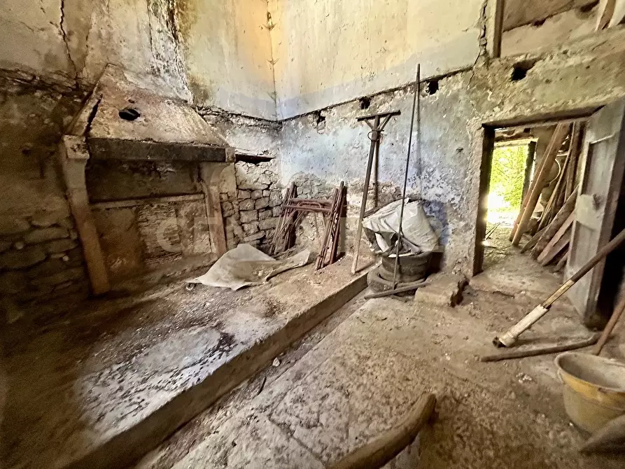 Immagine 9 di Rustico / casale in vendita  in Contrada Tezze snc a Velo Veronese