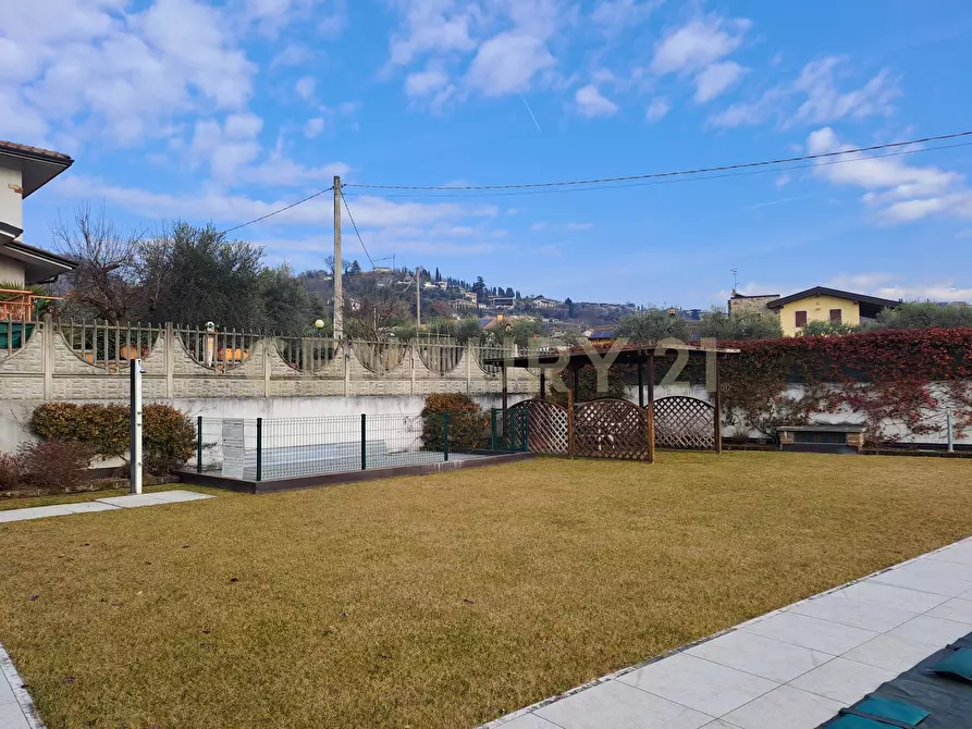 Immagine 4 di Quadrilocale in vendita  in Via Vittorio Monese a Garda