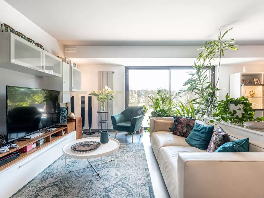 Immagine 4 di Villa in vendita  in Via Monpeluso 8 a Nicolosi