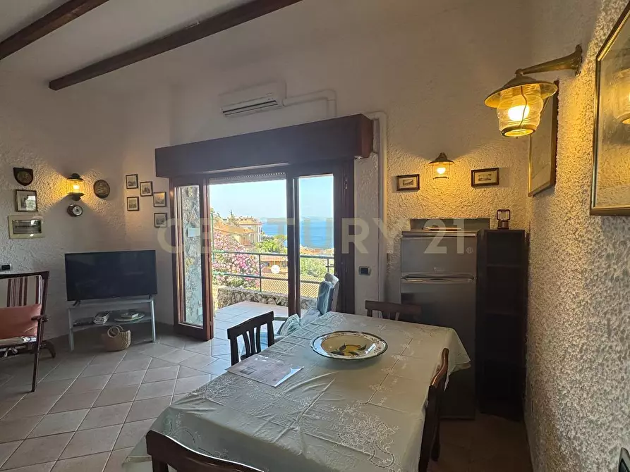 Immagine 21 di Trilocale in vendita  in Via del Sole a Monte Argentario