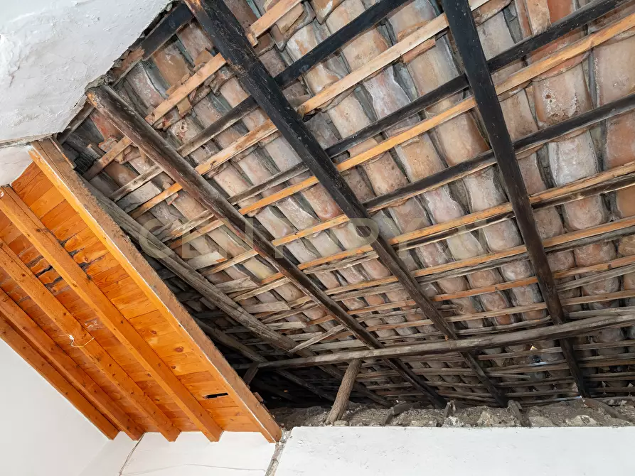 Immagine 26 di Casa indipendente in vendita  in Via Duca di Massa 17/19 a Aci Castello