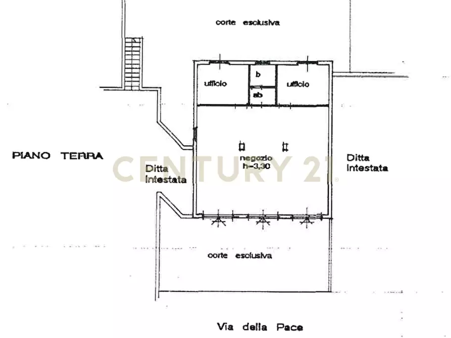 Immagine 11 di Locale commerciale in vendita  in Via della Pace 50 a Orbetello