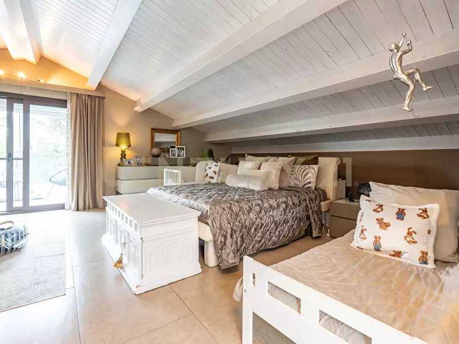 Immagine 68 di Villa in vendita  in Via Monpeluso 8 a Nicolosi