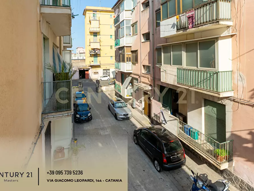 Immagine 23 di Appartamento in vendita  in Viale Mario Rapisardi 456 a Catania