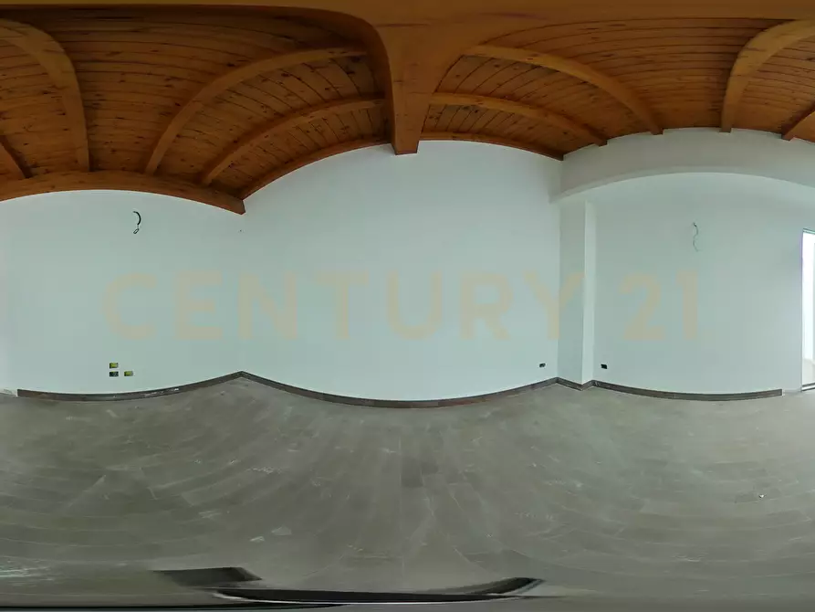 Immagine 87 di Pentalocale in vendita  in Via Lorenzo Maddem 67 a Acireale