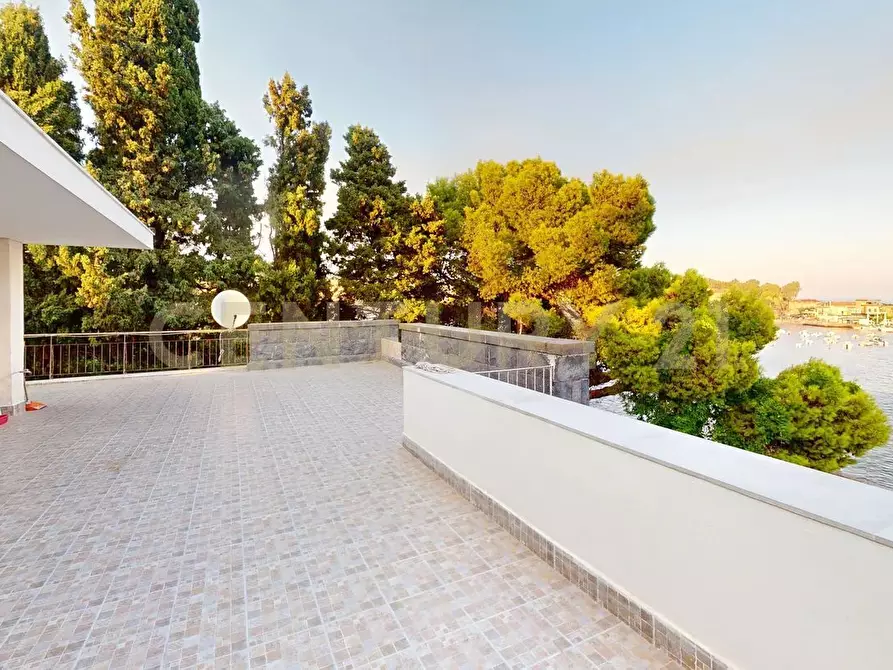 Immagine 52 di Villa in vendita  in Via Garitta 62 a Acireale