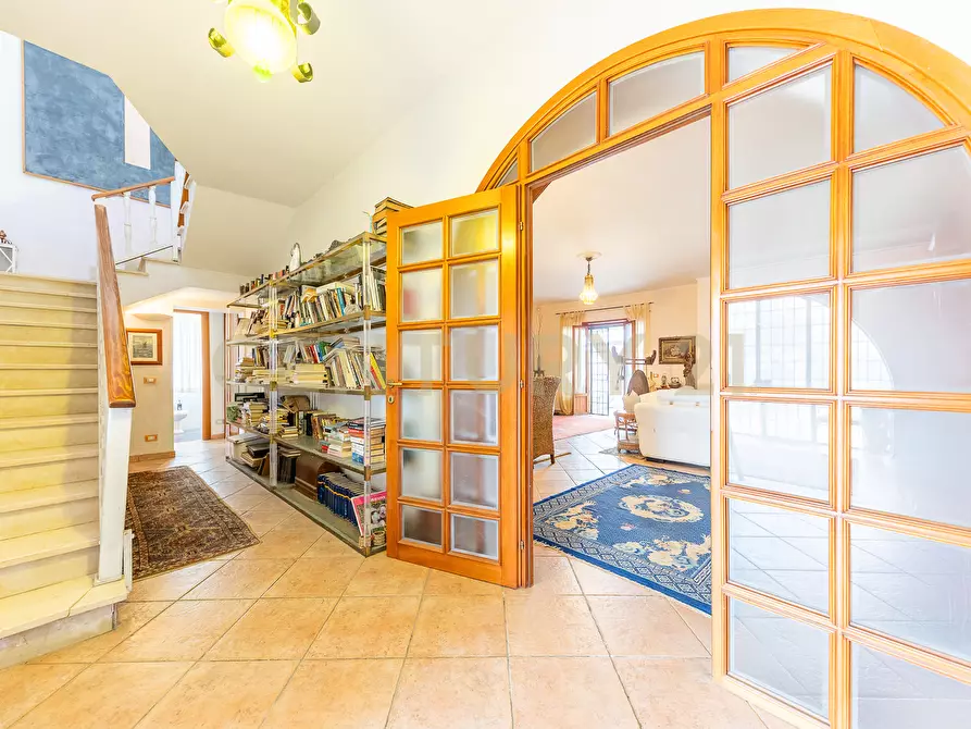 Immagine 28 di Villa in vendita  in Via Calabria 4 a Ardea