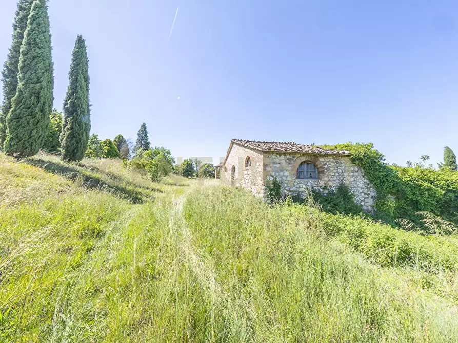 Immagine 10 di Rustico / casale in vendita  in Via Tiberina 384 a Narni