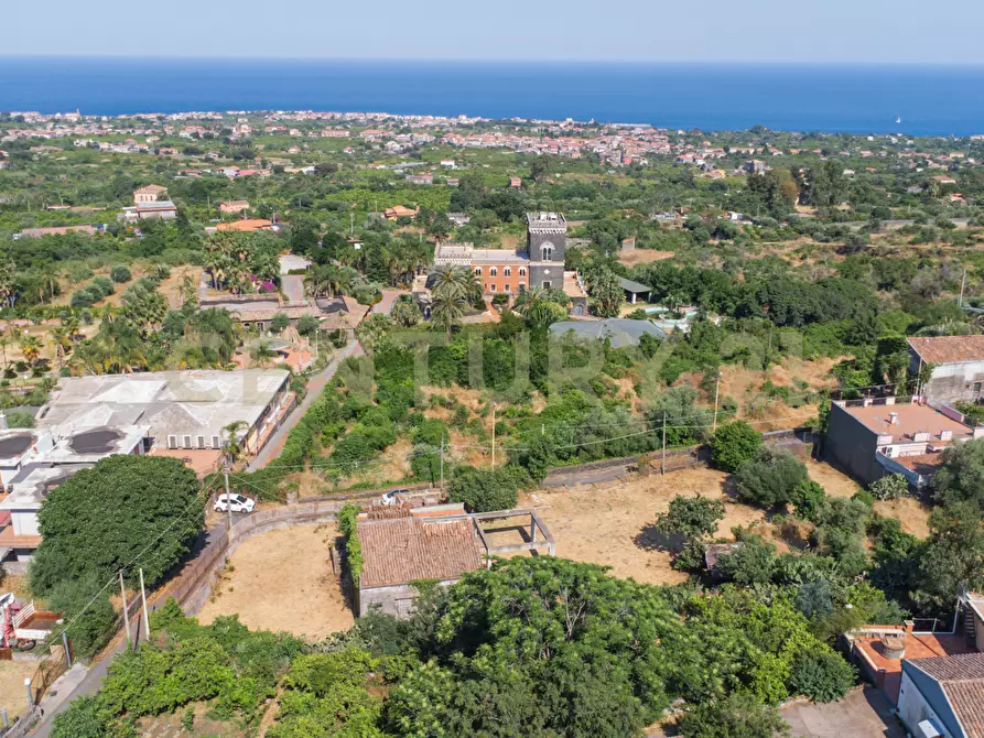 Immagine 46 di Rustico / casale in vendita  in Via Castelnuovo Don Bosco 32 a Acireale