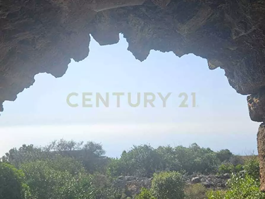 Immagine 22 di Casa indipendente in vendita  in Vicolo del Tufo 12 a Pantelleria