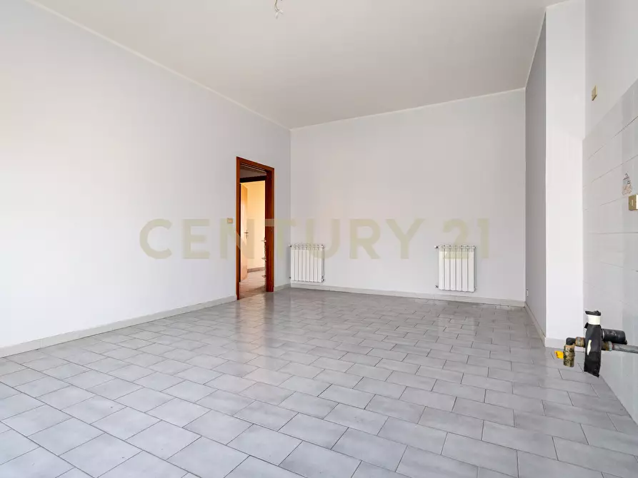 Immagine 35 di Pentalocale in vendita  in Via Casale dei Greci 34 a Adrano