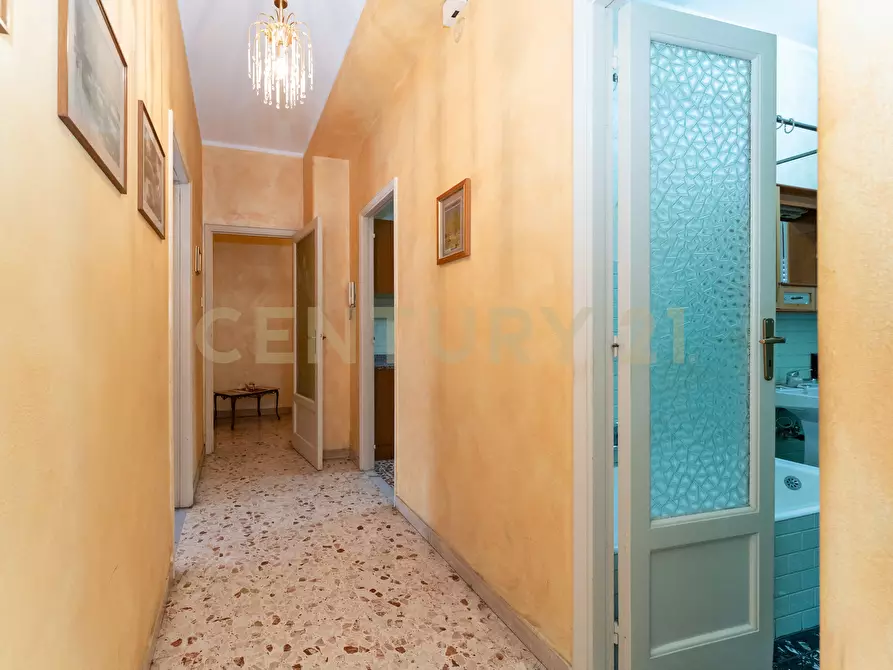 Immagine 25 di Trilocale in vendita  in Via Giambattista Pensabene 13 a Catania