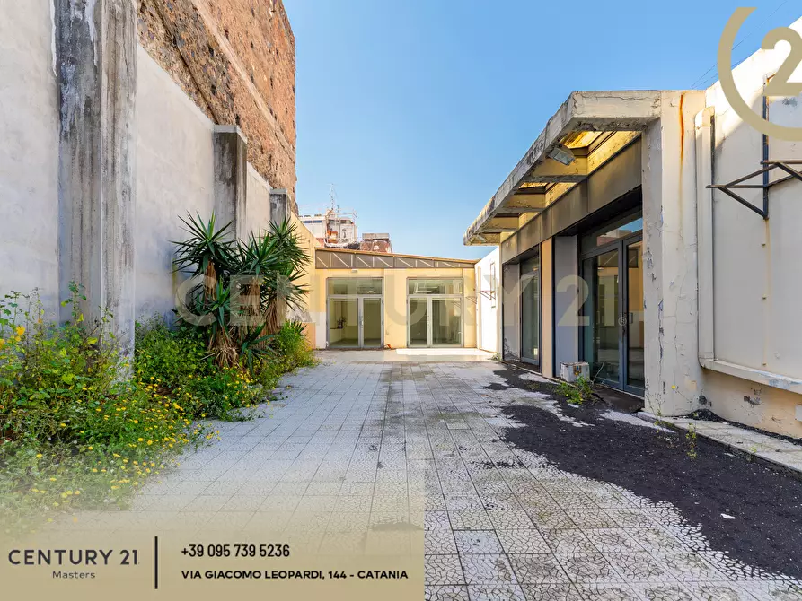 Immagine 20 di Terreno industriale in vendita  in Via Duca Degli Abruzzi 231 a Catania