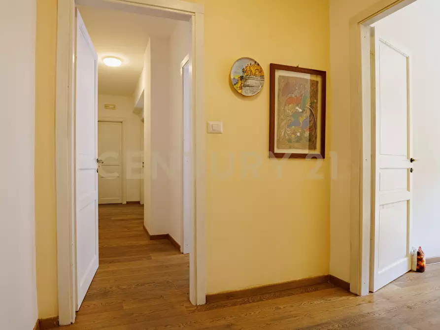 Immagine 35 di Quadrilocale in vendita  in Via di Valle Aurelia 130 a Roma