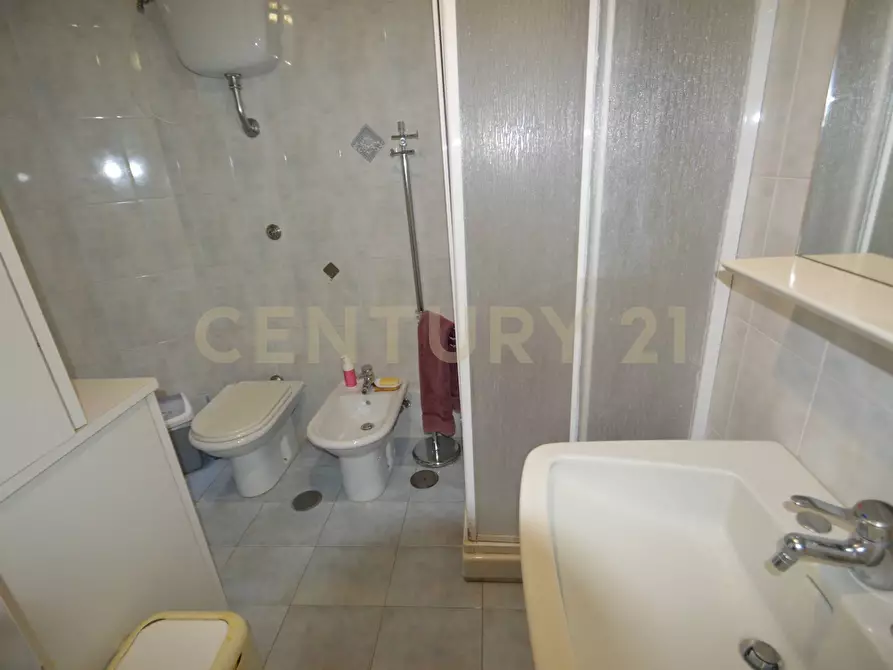 Immagine 28 di Quadrilocale in vendita  a Castiglione Della Pescaia