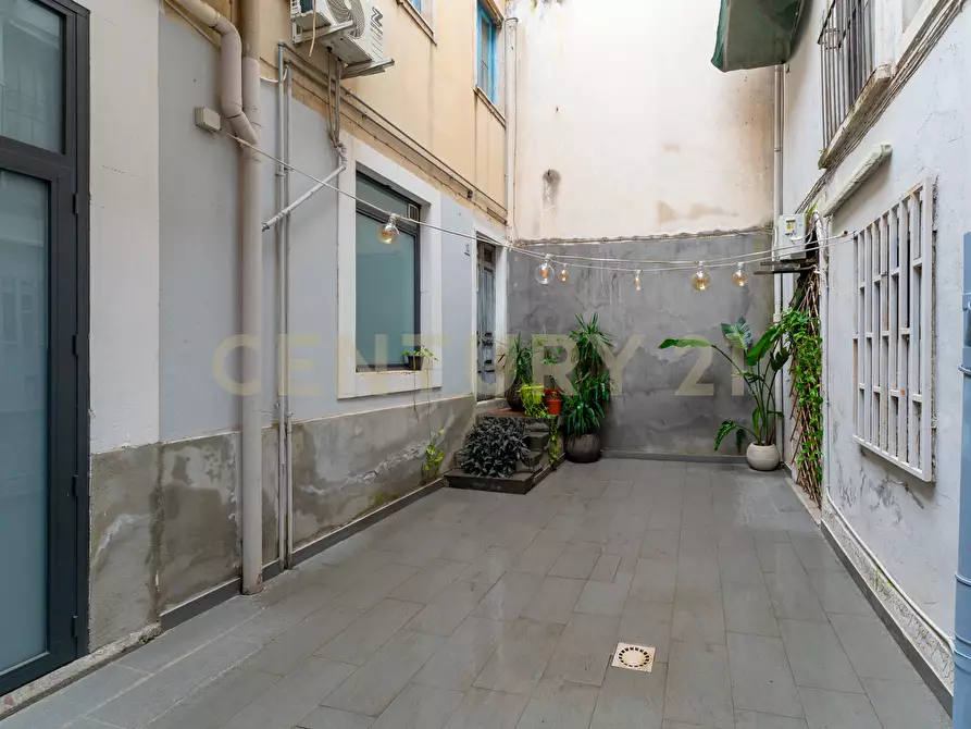 Immagine 24 di Bilocale in vendita  in corso delle province 84 a Catania