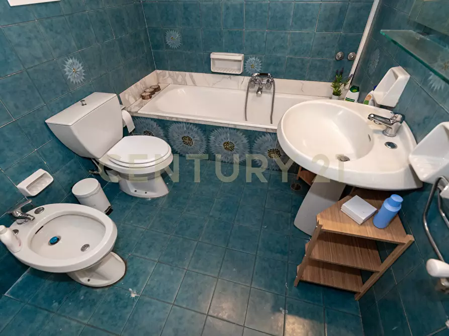 Immagine 24 di Casa bifamiliare in affitto  in VIA ETNEA 168 a Tremestieri Etneo